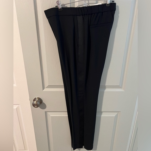 NWT Ann Taylor Black Tuxedo Pull Pants, ankle zipper, size medium - Picture 6 of 9